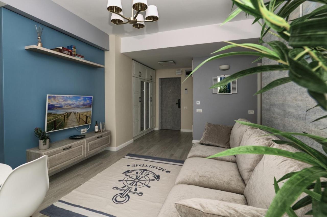 Riva Lake Boutique Mamaia Luaran gambar
