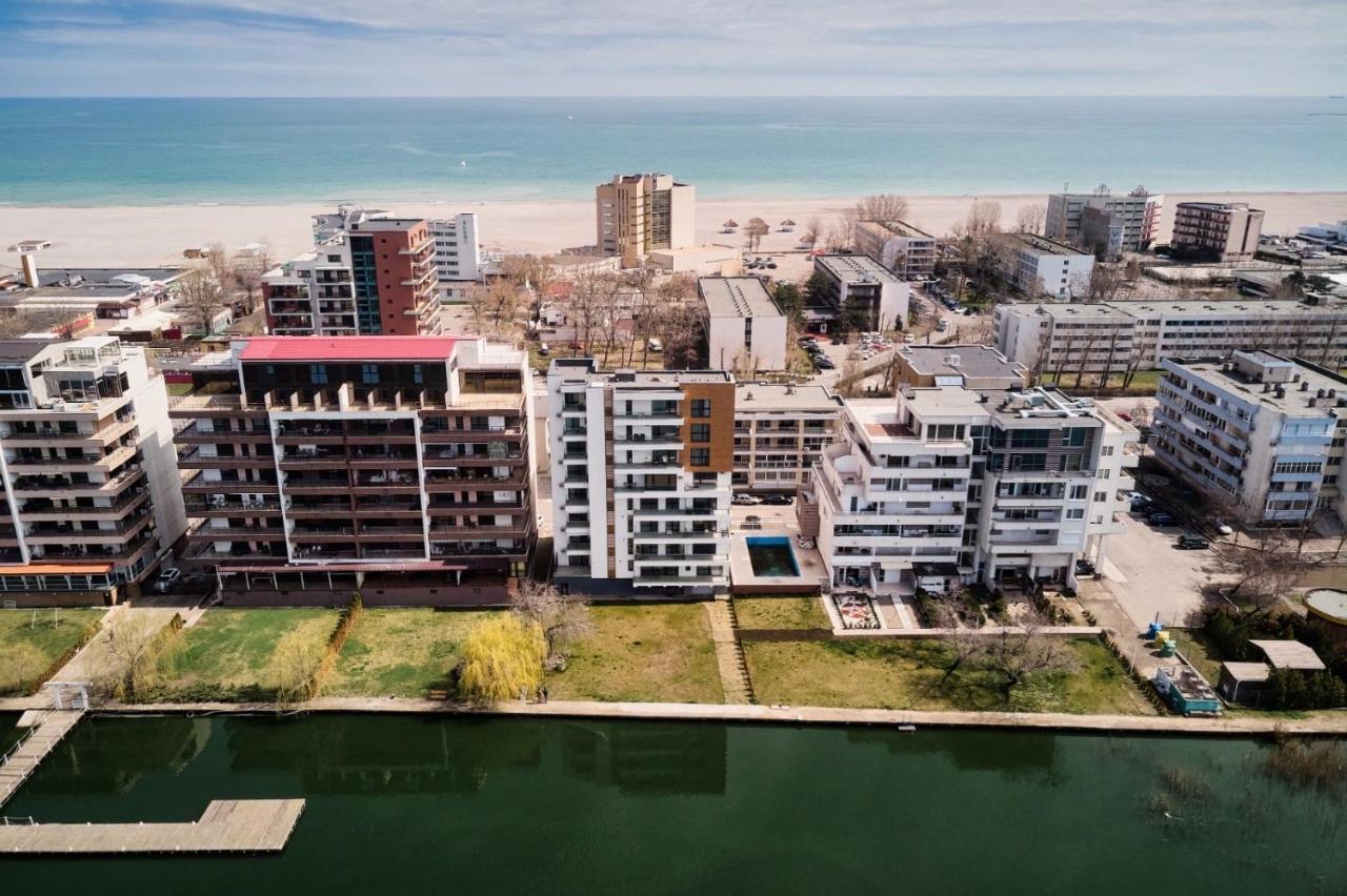 Riva Lake Boutique Mamaia Luaran gambar