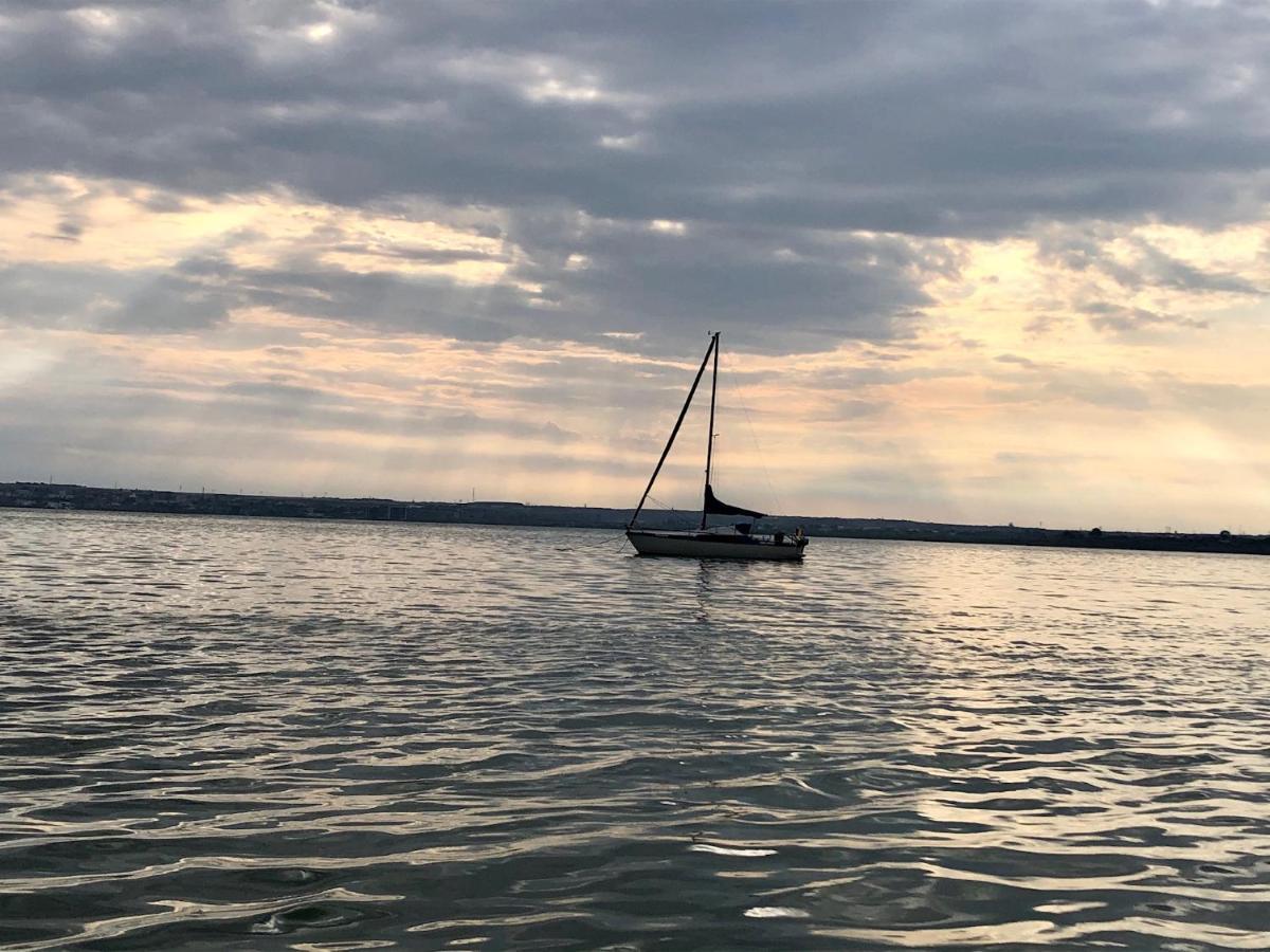 Riva Lake Boutique Mamaia Luaran gambar
