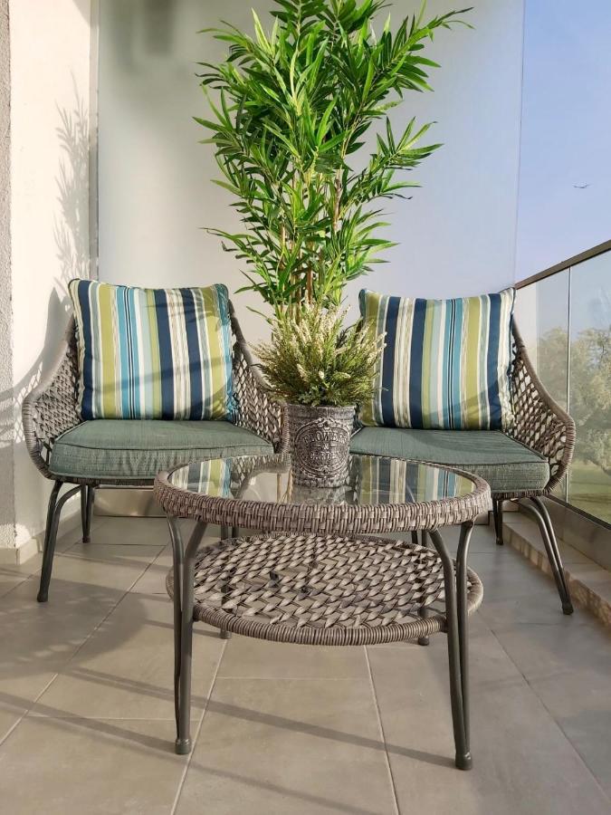 Riva Lake Boutique Mamaia Luaran gambar