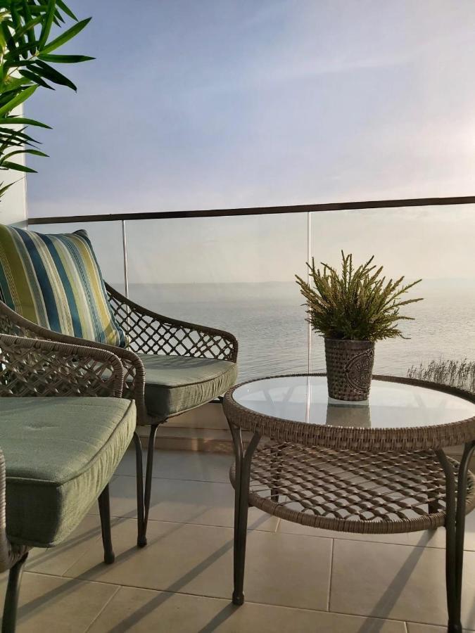 Riva Lake Boutique Mamaia Luaran gambar