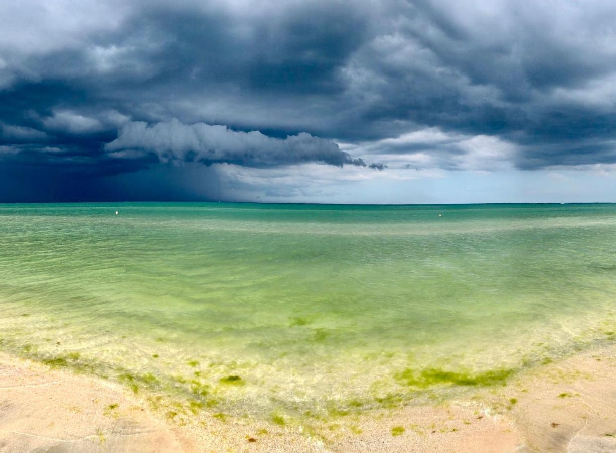 Riva Lake Boutique Mamaia Luaran gambar