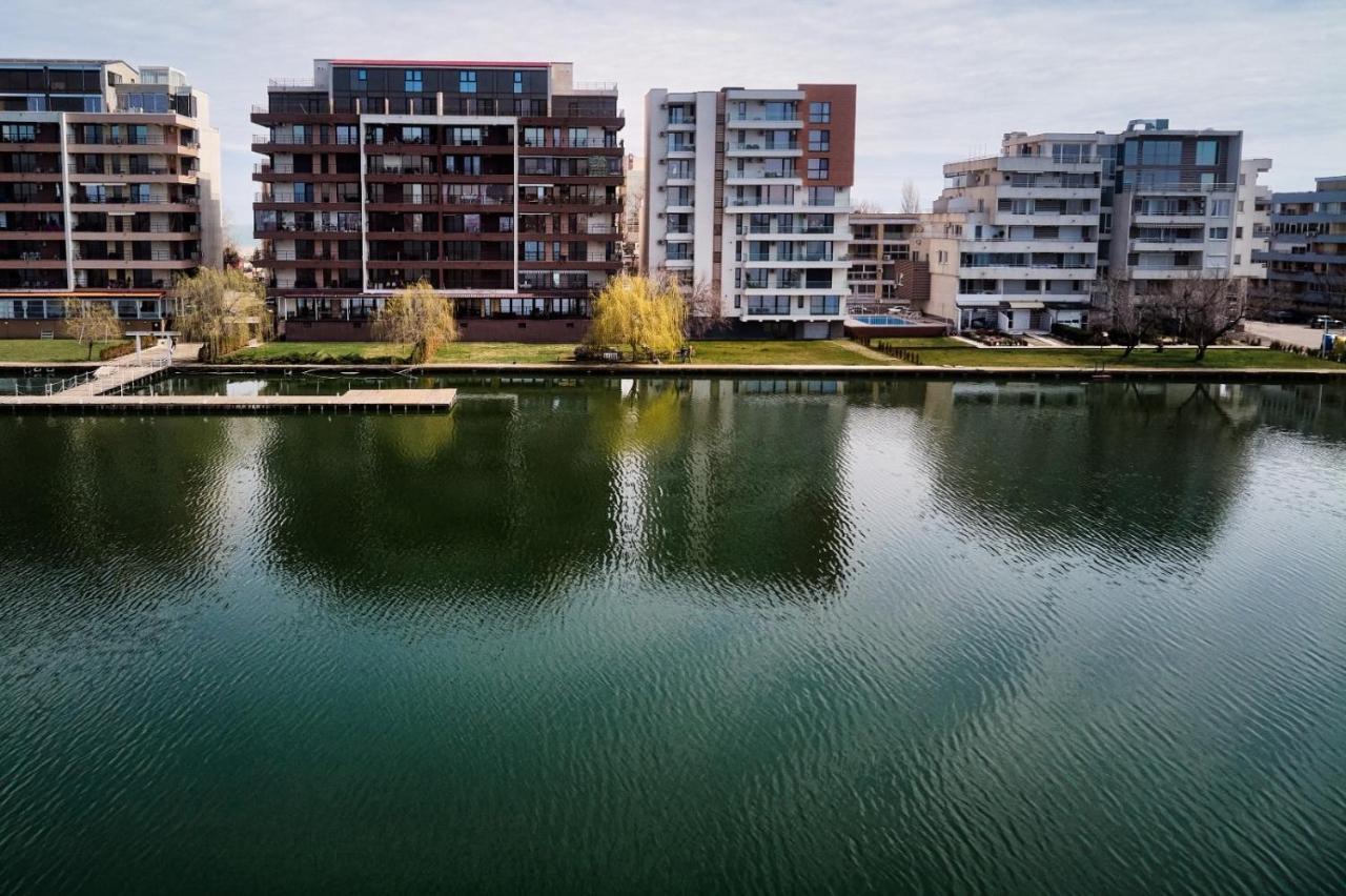 Riva Lake Boutique Mamaia Luaran gambar