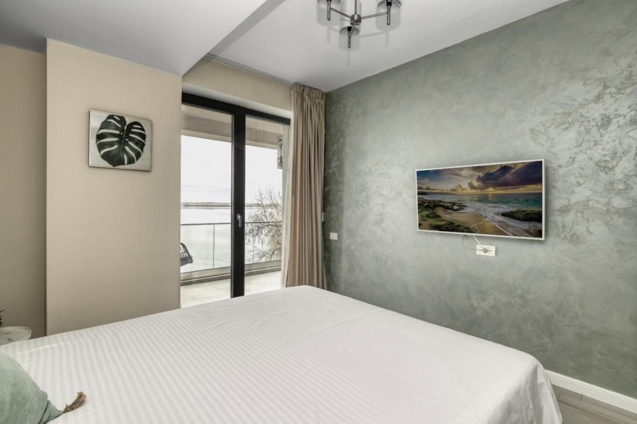 Riva Lake Boutique Mamaia Luaran gambar