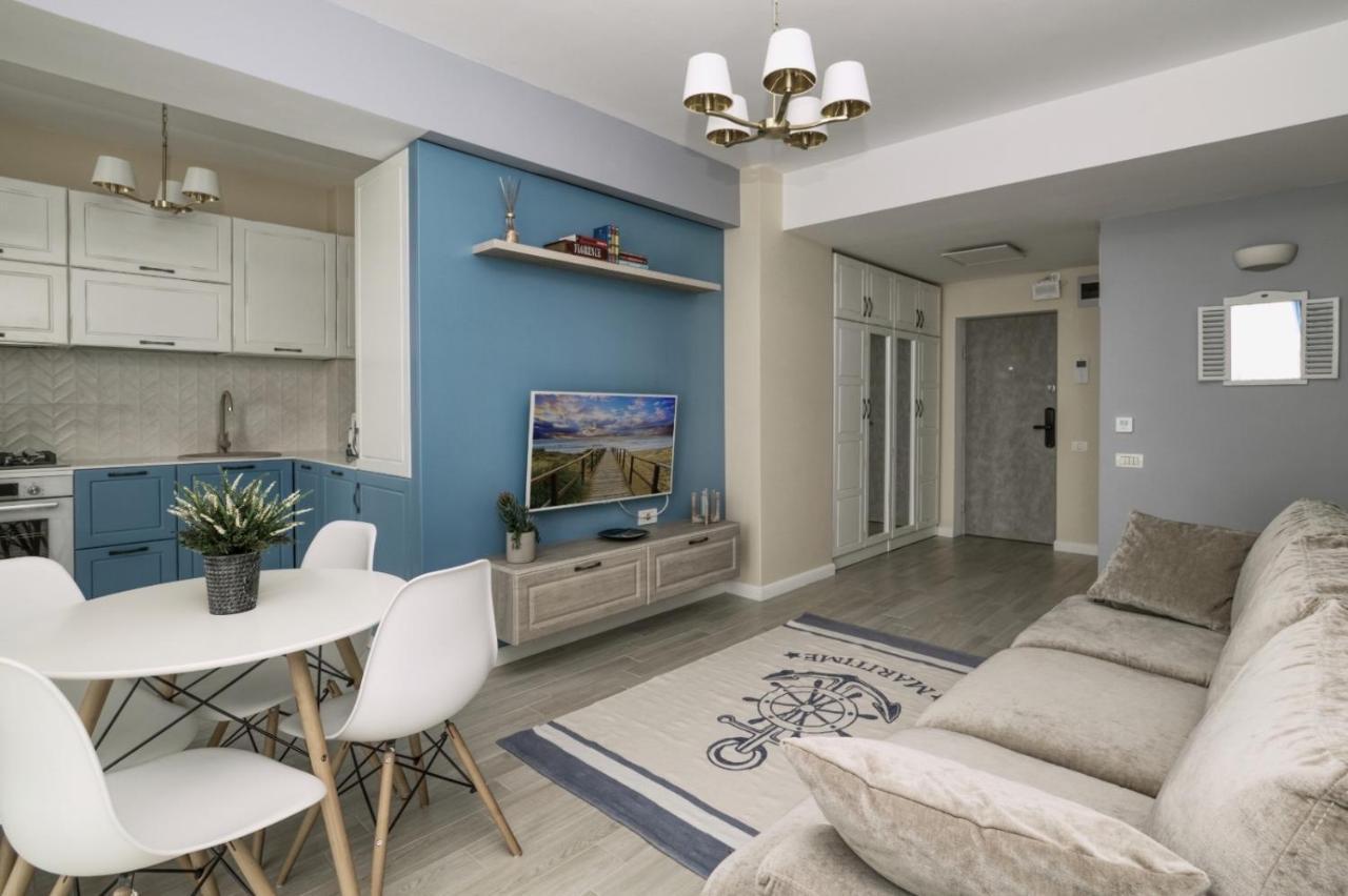 Riva Lake Boutique Mamaia Luaran gambar