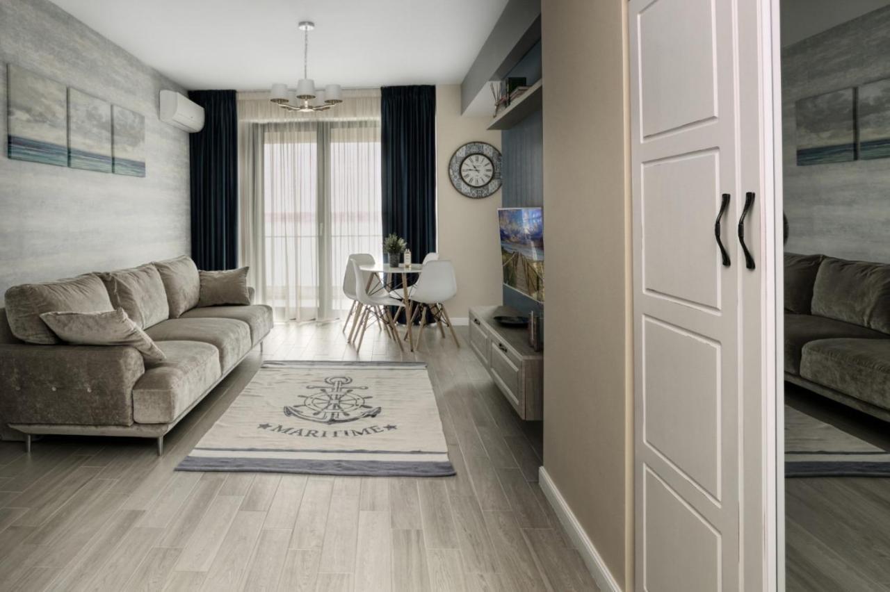 Riva Lake Boutique Mamaia Luaran gambar